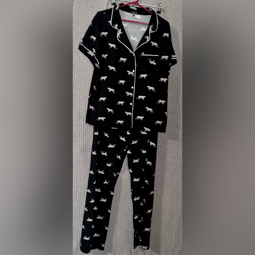 PLUS TART INTIMATES CONVERSATIONAL LEOPARD NOTCH PAJAMA SET SZ 1X